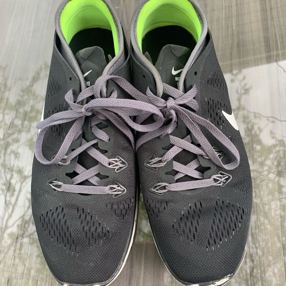 Nike Womens Free 5.0 TR Fit 5 - Picture 2 of 5